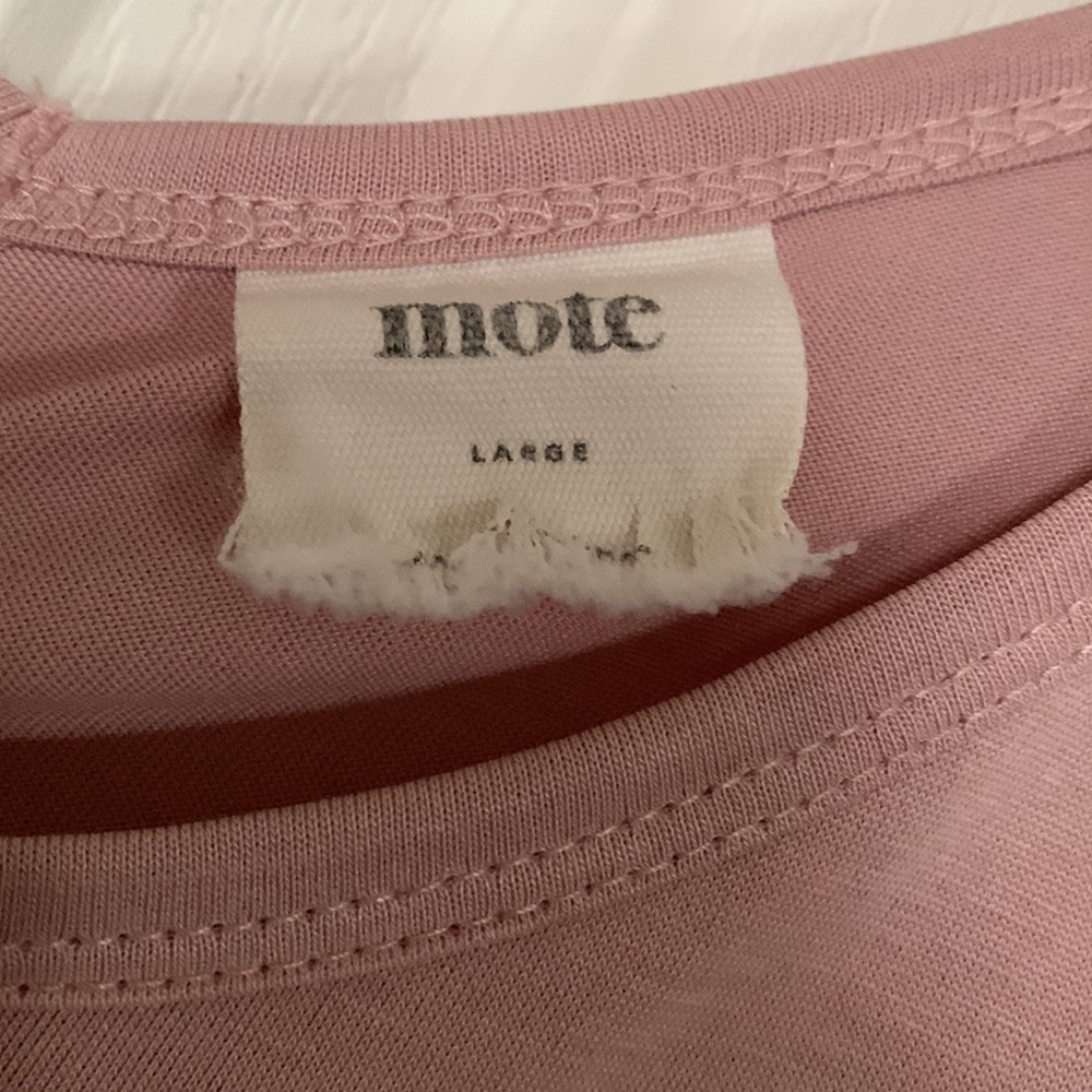 Mote - Picture 3 of 3